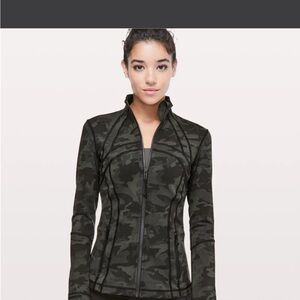 Lululemon Define jacket camo dark green